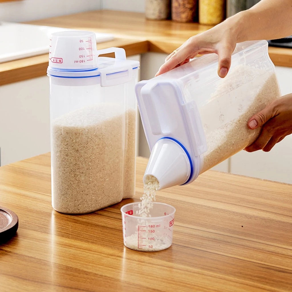 (Compre 1 Leve 2) Pote Hermético com Copo Medidor 2L – Armazenamento Inteligente e Praticidade para Sua Rotina