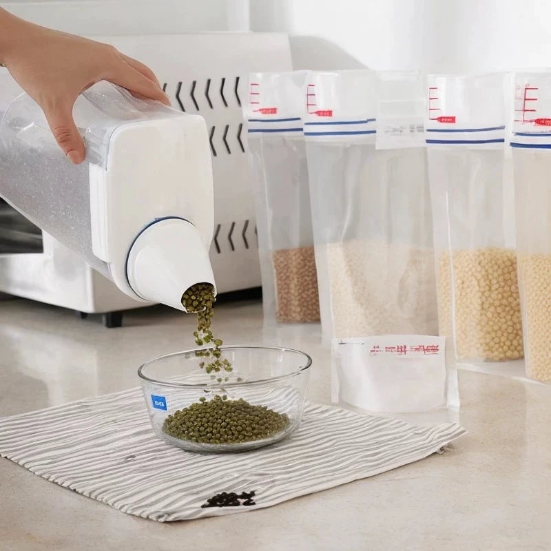 (Compre 1 Leve 2) Pote Hermético com Copo Medidor 2L – Armazenamento Inteligente e Praticidade para Sua Rotina