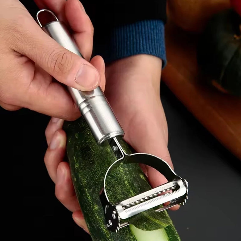 Descascador de Legumes em Aço Inoxidável – Praticidade, Durabilidade e Elegância para Sua Cozinha (KIT 3 PEÇAS)