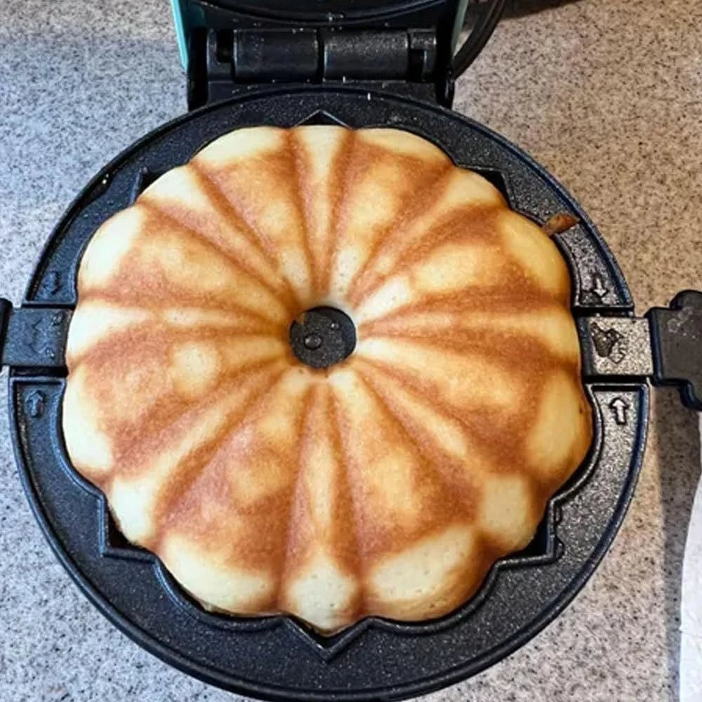 Mini Máquina de Bolos Portátil 3 em 1: Faça Bolos, Donuts e Waffles Perfeitos em Minutos!